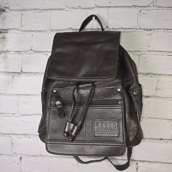 Relic Brown Backpack Bag Smooth Leather Everyday Style Great Condition - Picture 3 of 6